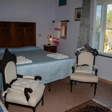 Farm stay Agriturismo Le Biricoccole